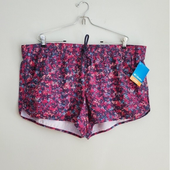 Columbia NWT stretch waist summer active wear shorts in Women's size XXL - Picture 2 of 9